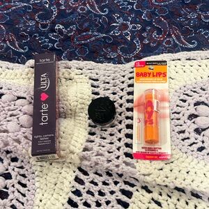 Makeup bundle lip balm, mascara and kat von d translucent powder $20